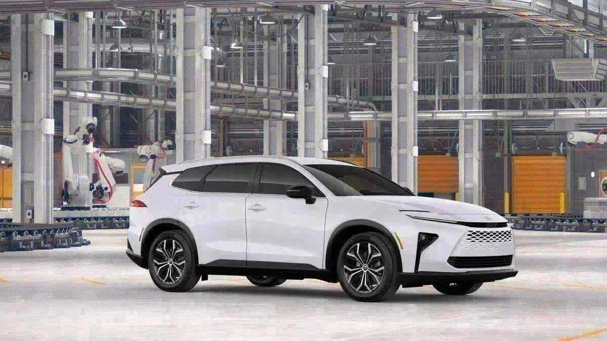 2026 Toyota Toyota Crown Signia XLE
