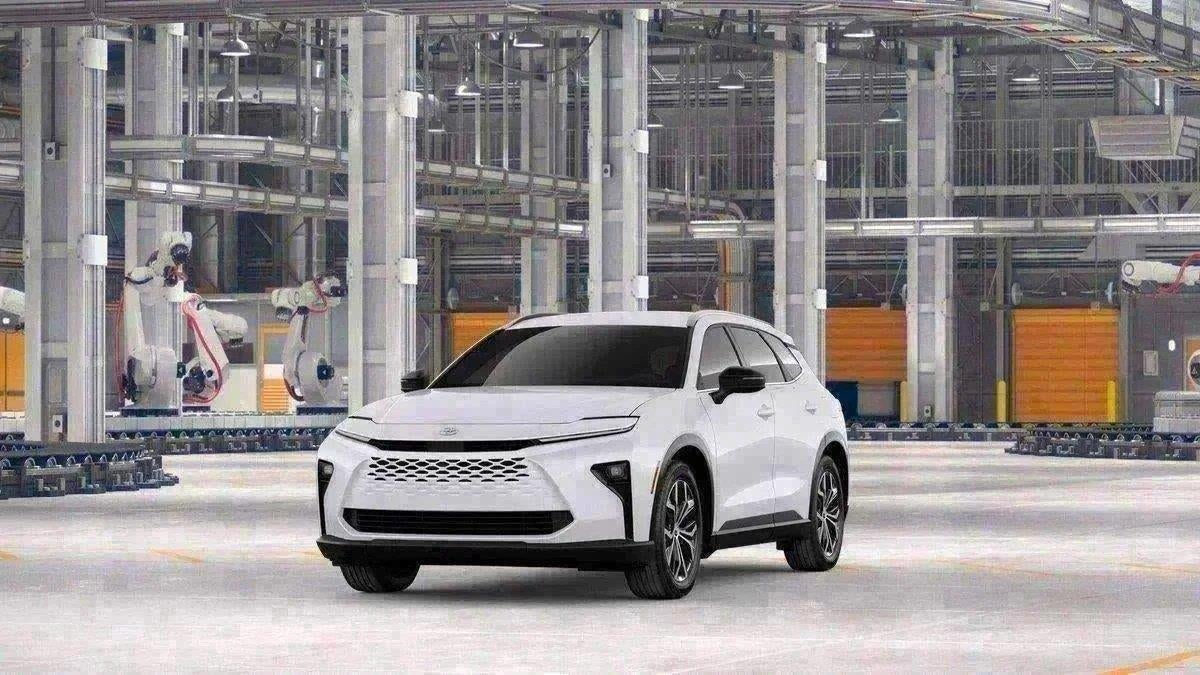 2026 Toyota Toyota Crown Signia XLE