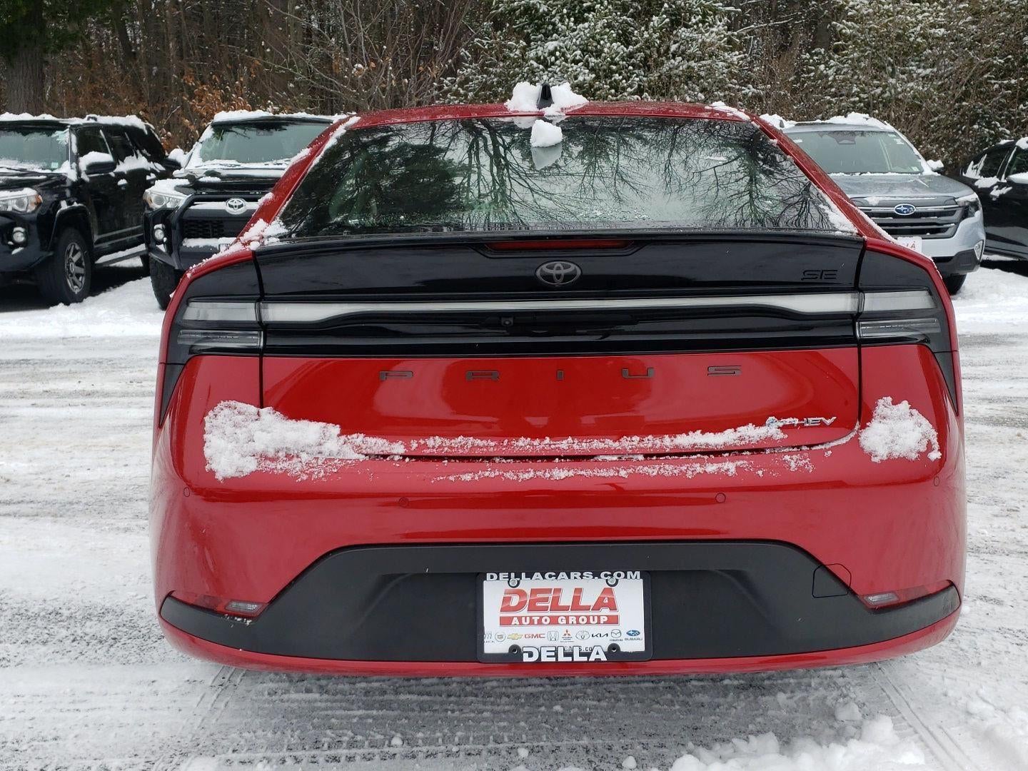 2026 Toyota Prius Plug-in Hybrid SE