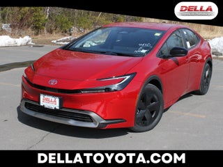 2026 Toyota Prius Plug-in Hybrid