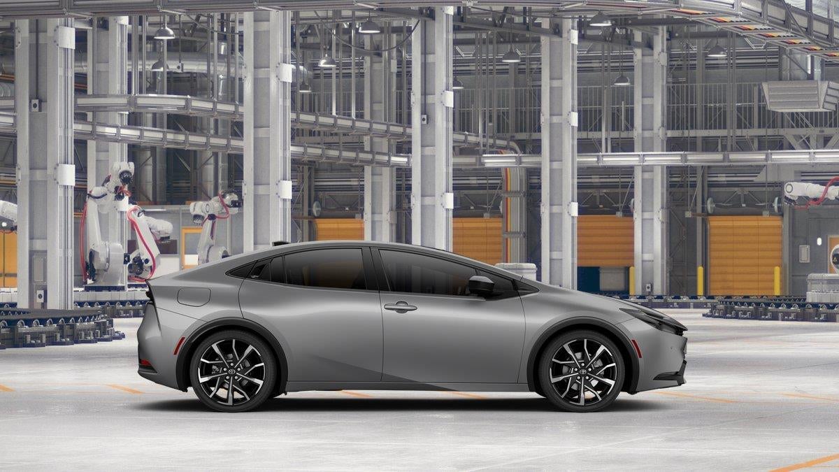 2027 Toyota Prius Plug-in Hybrid XSE