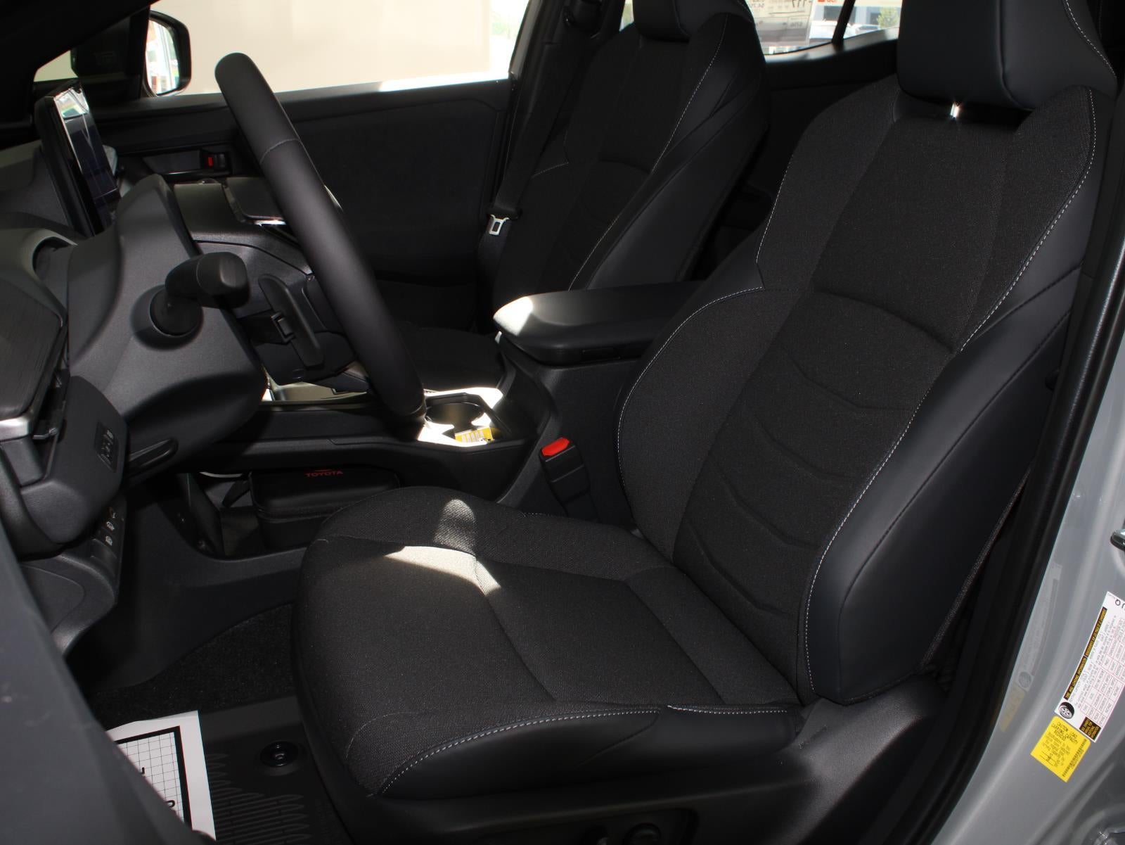 2026 Toyota C-HR SE
