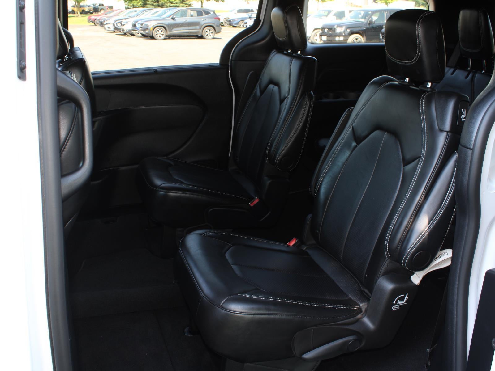 2025 Chrysler Pacifica Select Front Wheel Drive 9-SPEED 948TE AUTOMATIC