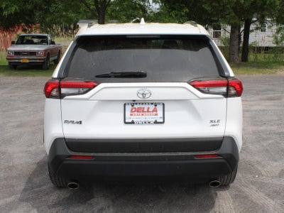 2025 Toyota RAV4 LE