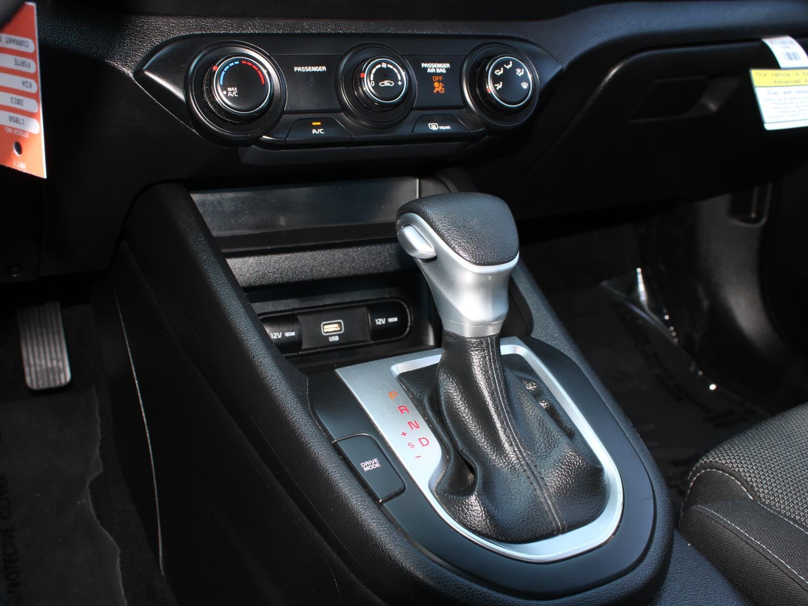 2023 Kia Forte LX