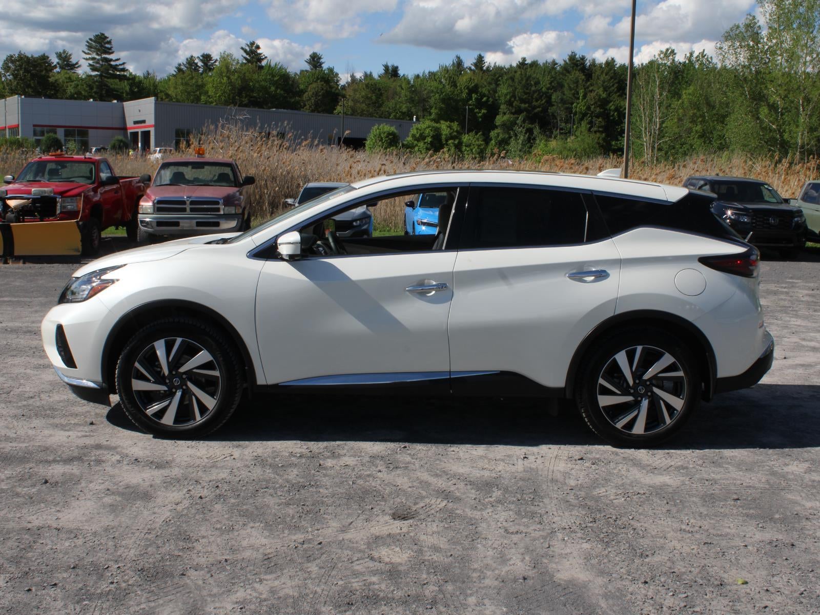 2022 Nissan Murano SL