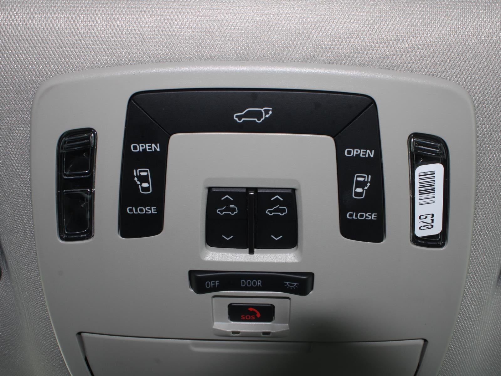 2025 Toyota Sienna LE