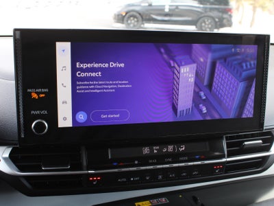 2025 Toyota Sienna LE