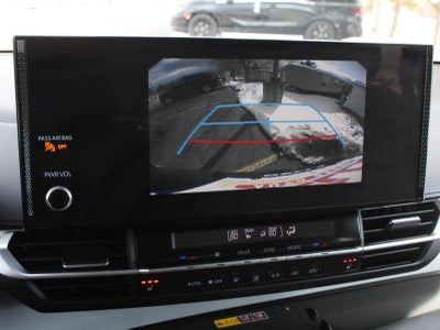 2025 Toyota Sienna LE