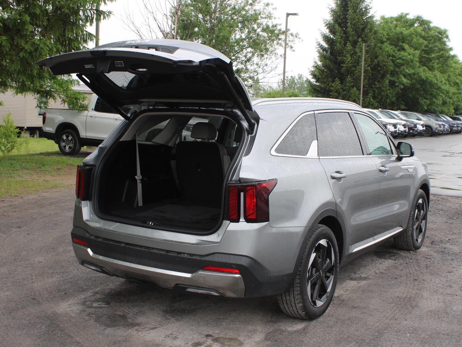 2025 Kia Sorento Hybrid EX
