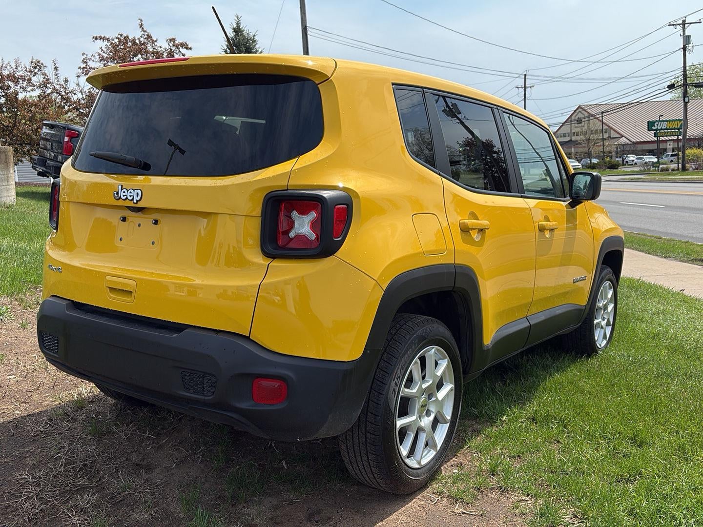 2023 Jeep Renegade Latitude