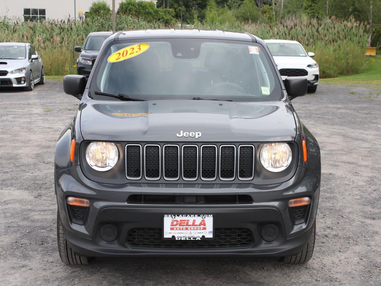 2023 Jeep Renegade Latitude