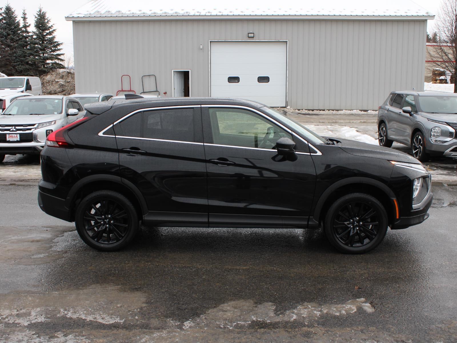 2024 Mitsubishi Eclipse Cross LE