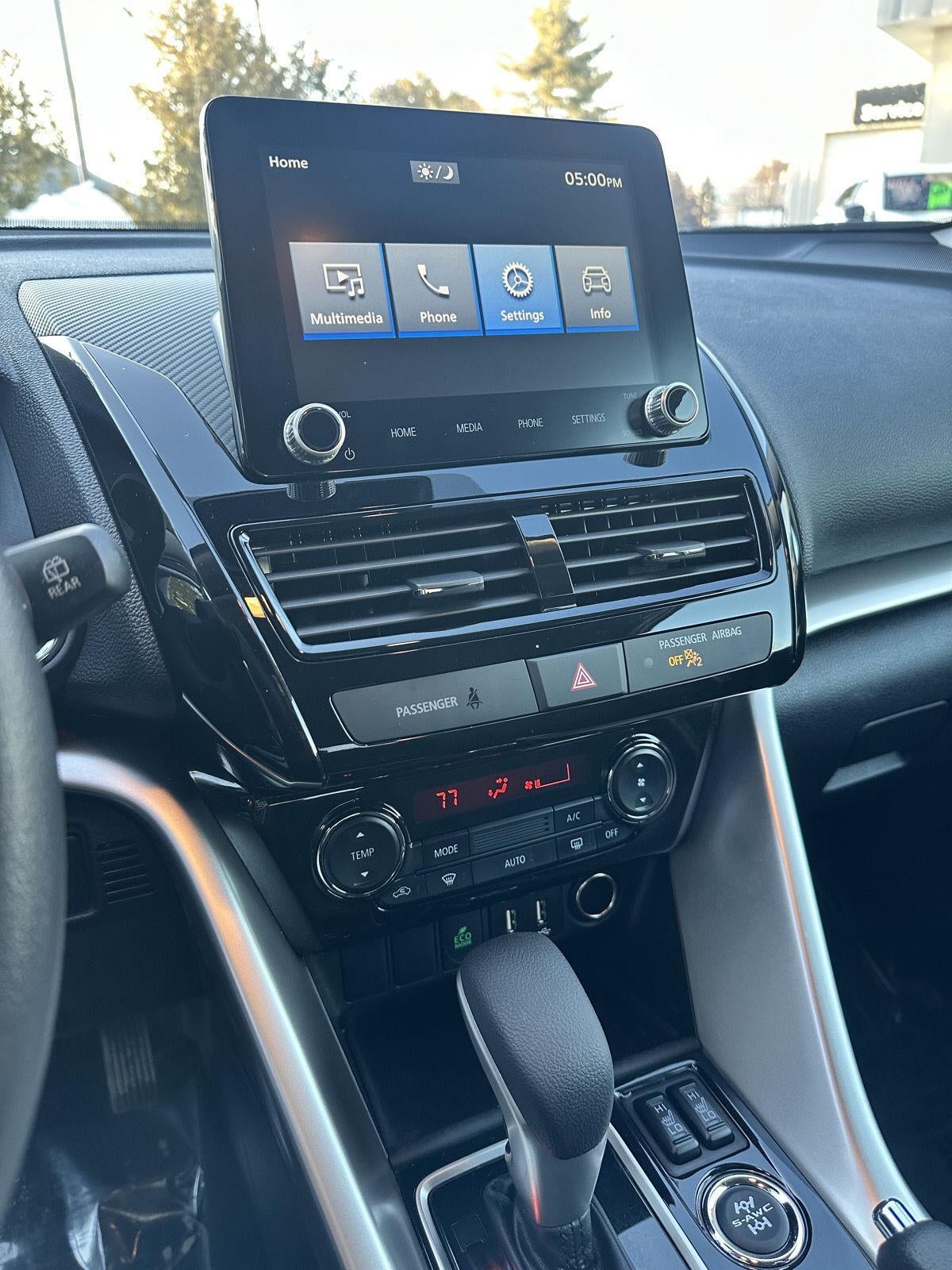 2025 Mitsubishi Eclipse Cross LE