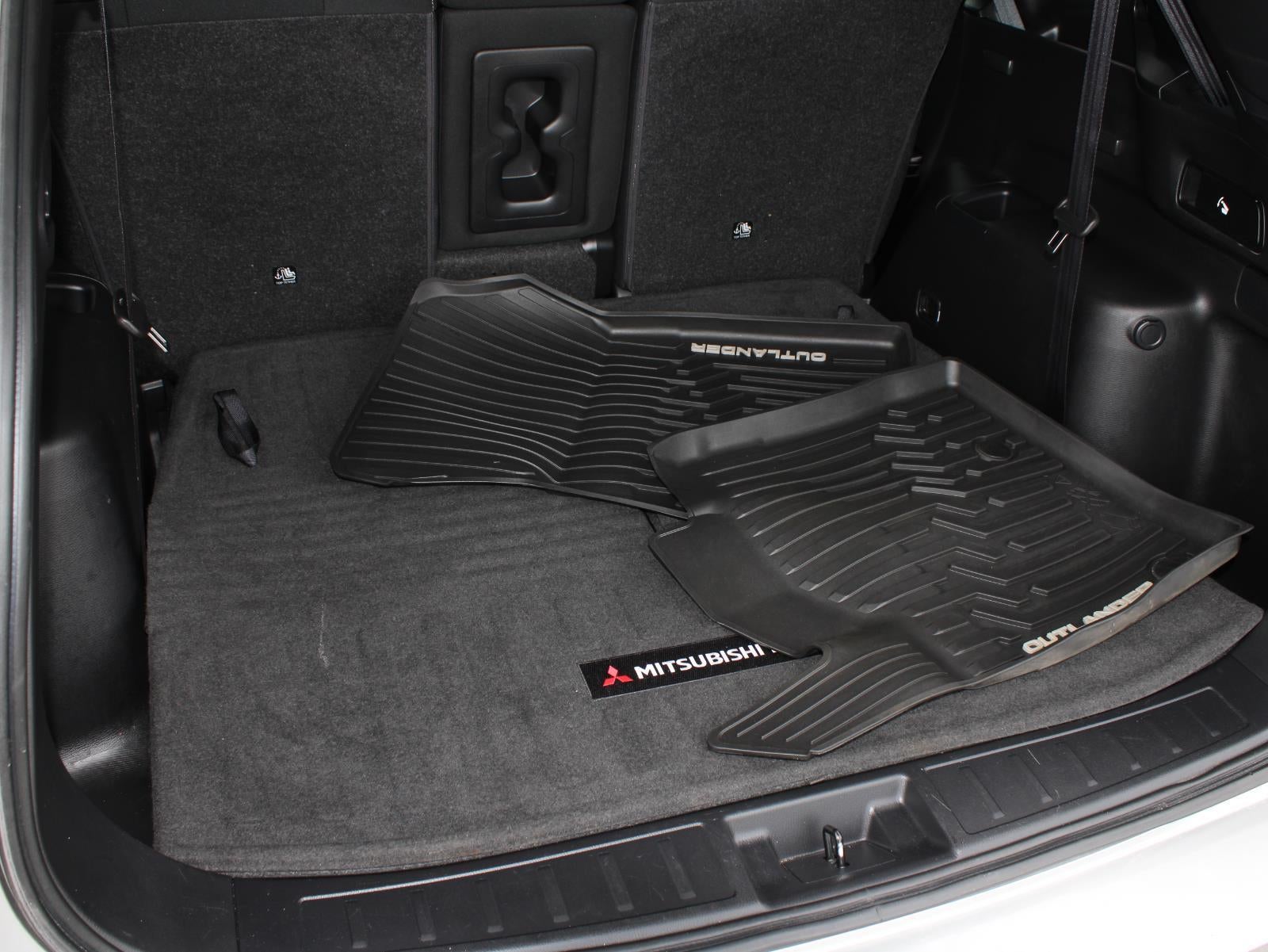 2022 Mitsubishi Outlander ES