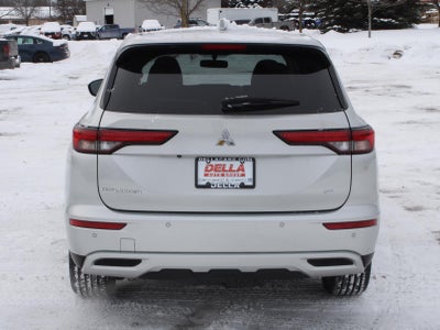 2024 Mitsubishi Outlander SE Black Edition