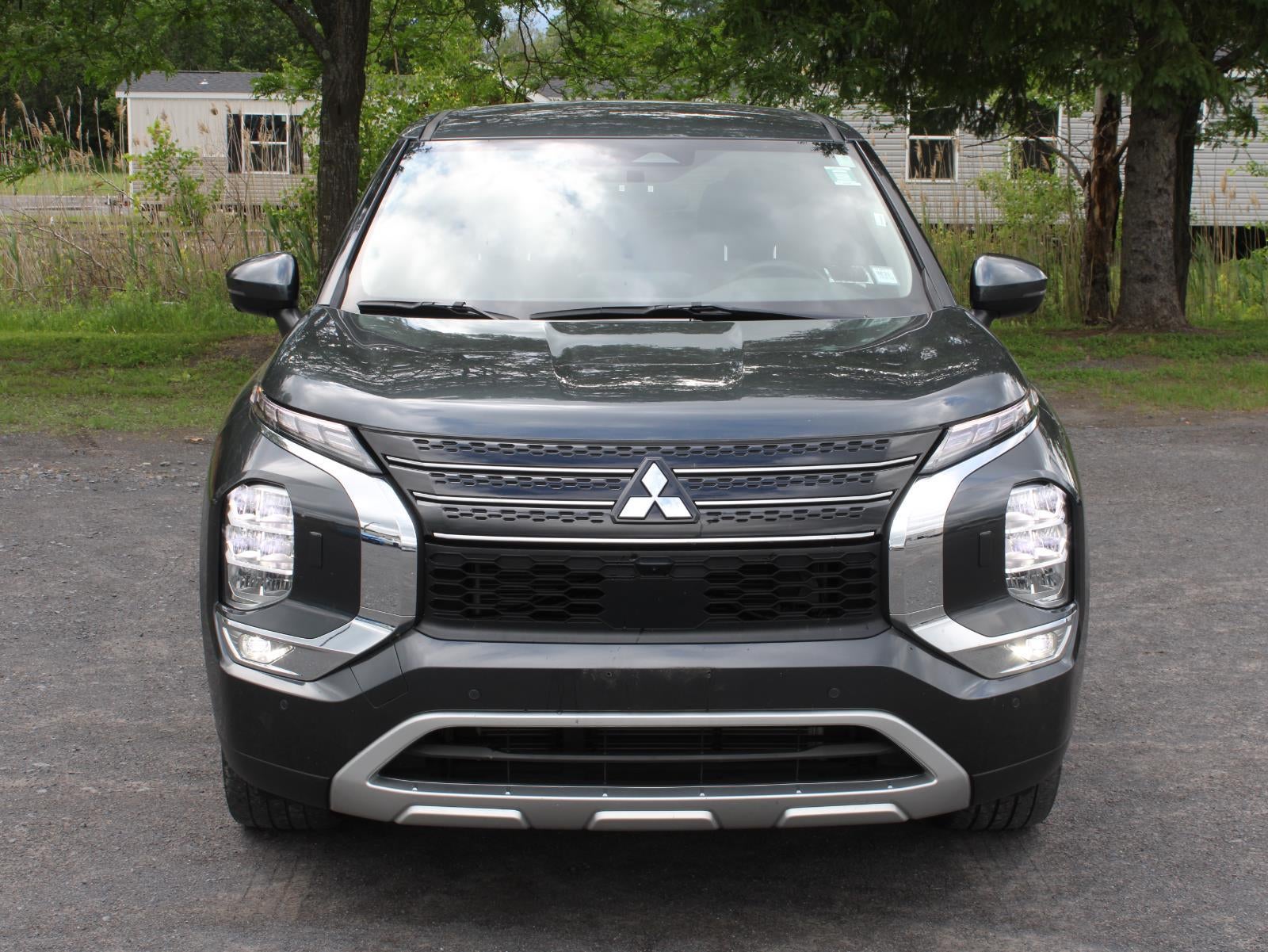 2024 Mitsubishi Outlander SE Black Edition