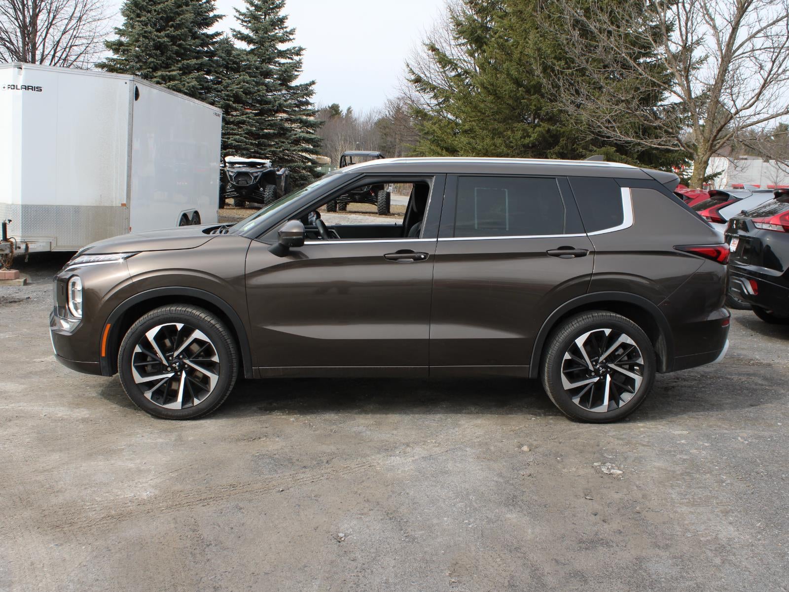 2023 Mitsubishi Outlander SEL