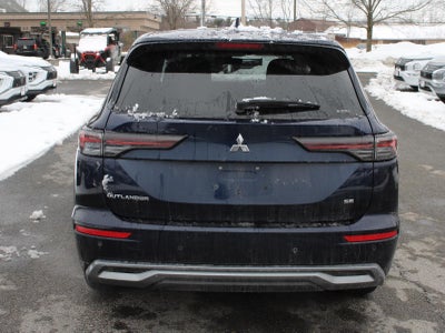 2025 Mitsubishi Outlander SE
