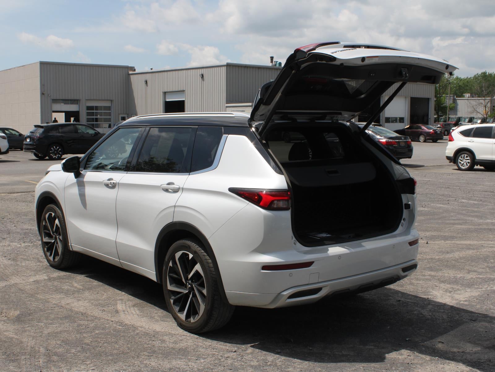 2024 Mitsubishi Outlander SEL