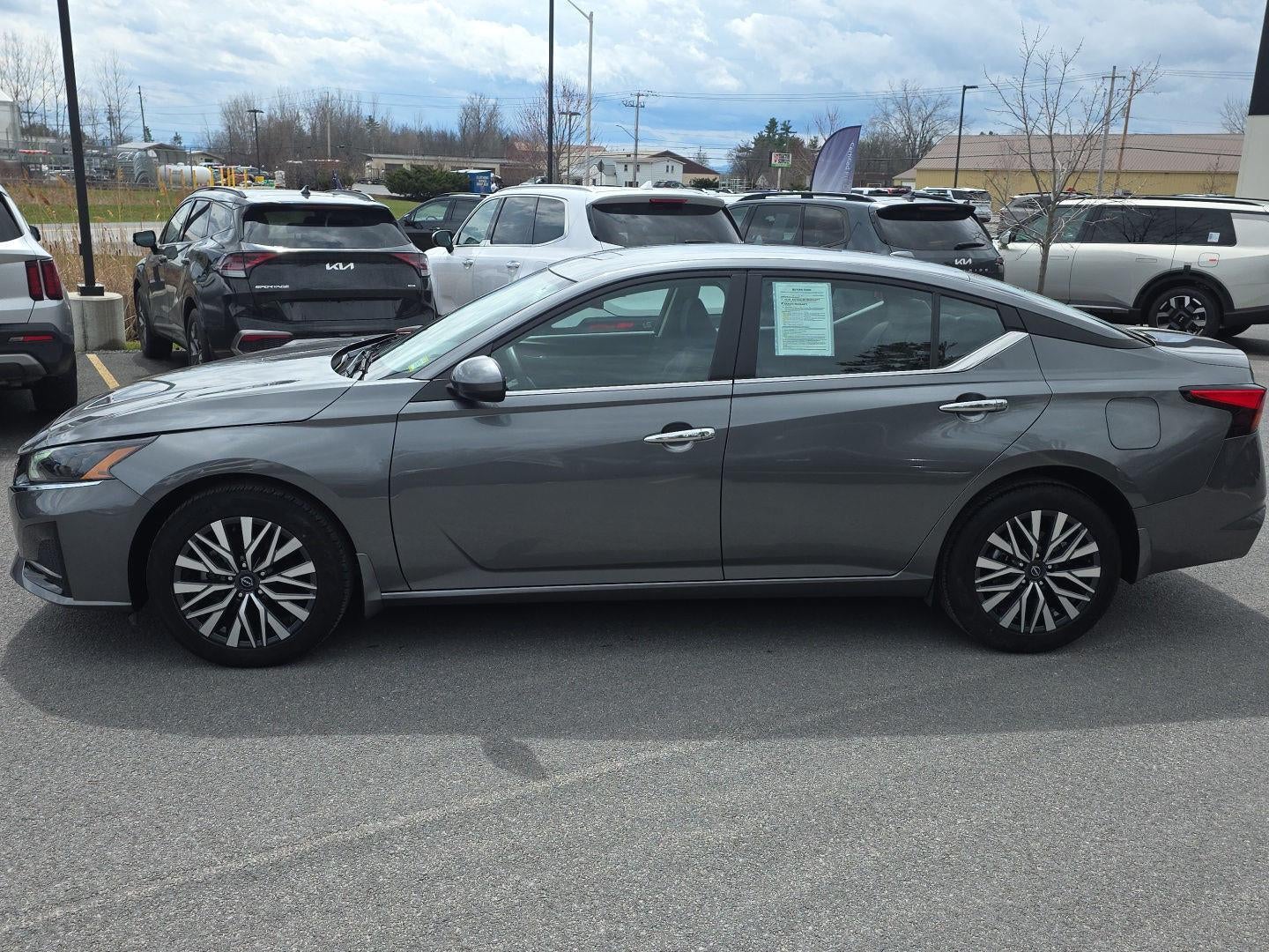 2023 Nissan Altima 2.5 SV