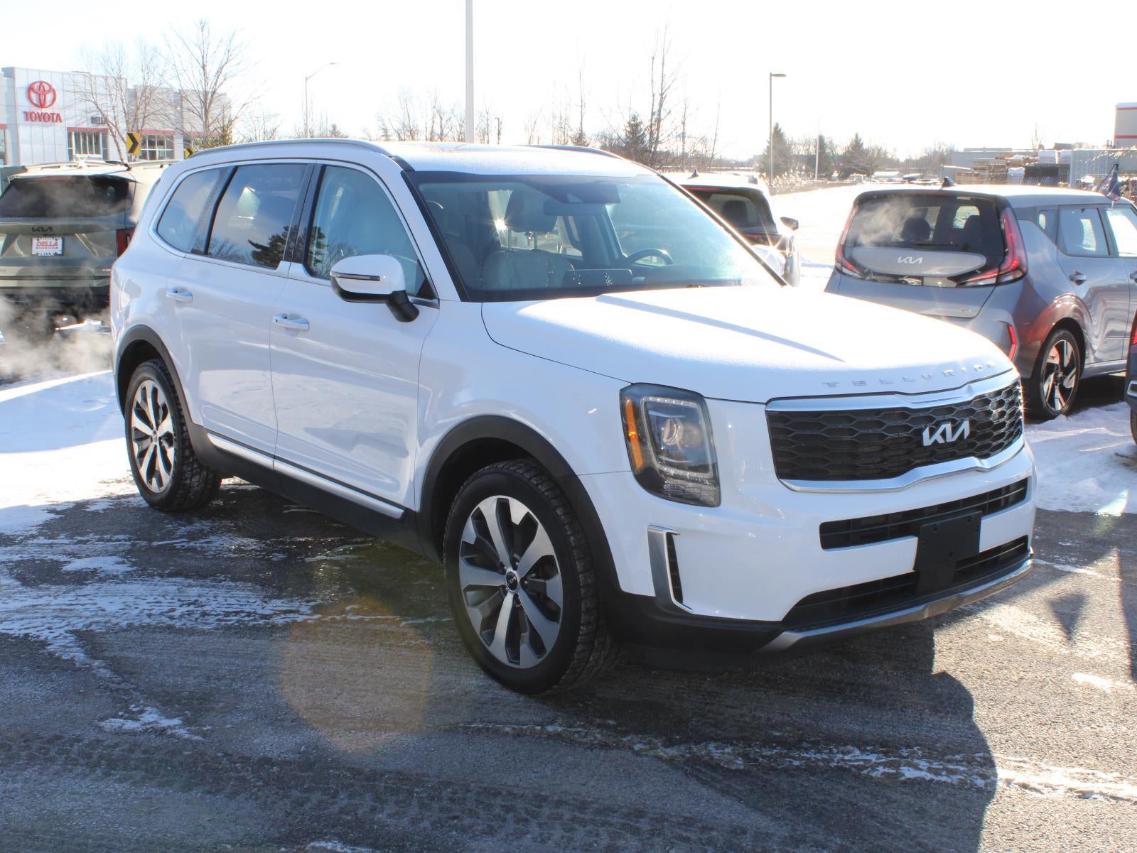 2022 Kia Telluride S