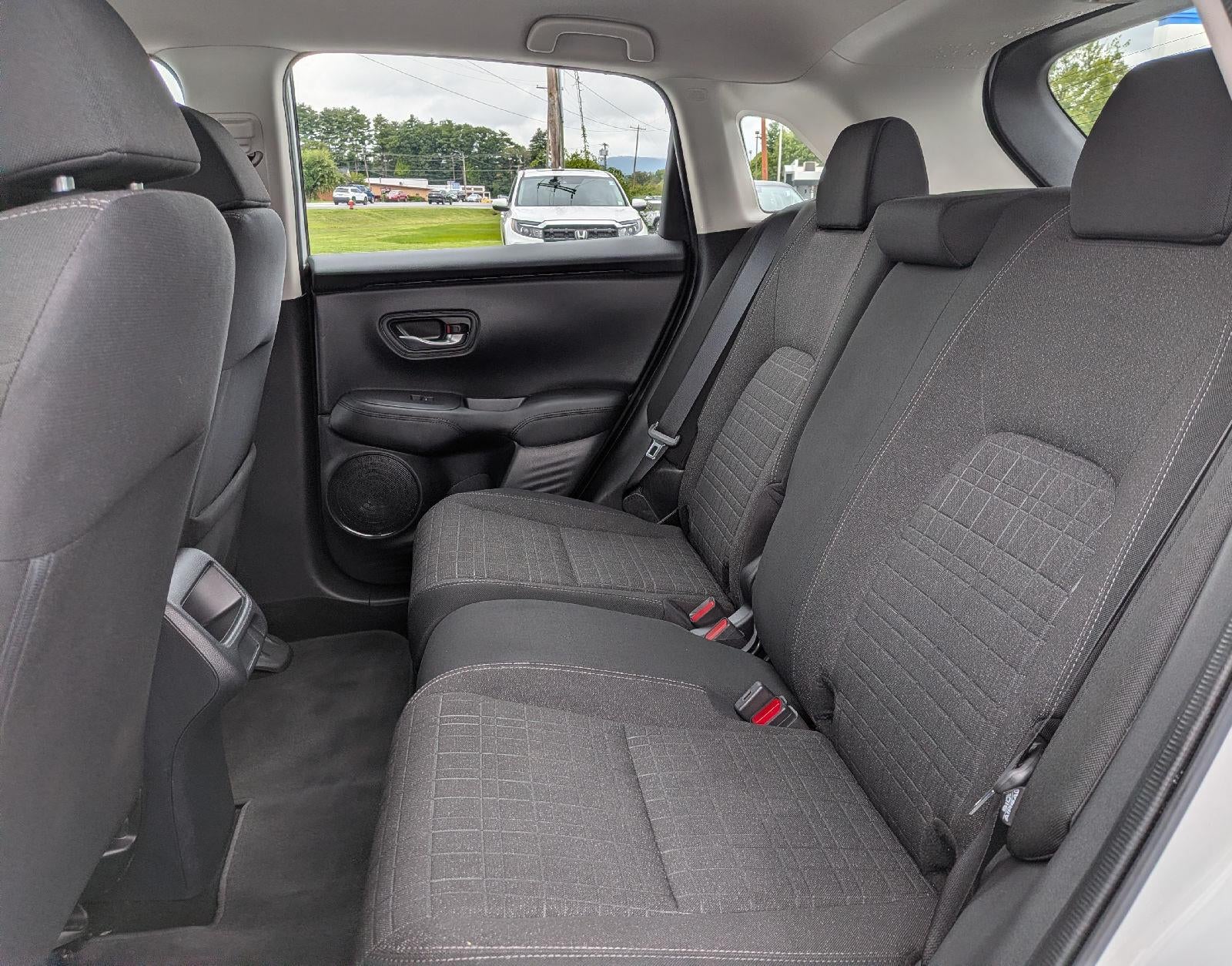 2024 Honda HR-V LX