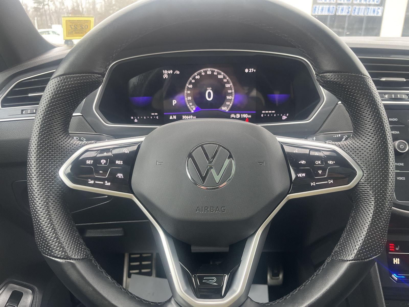 2024 Volkswagen Tiguan SE R-Line Black