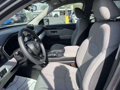 2023 Honda Pilot LX