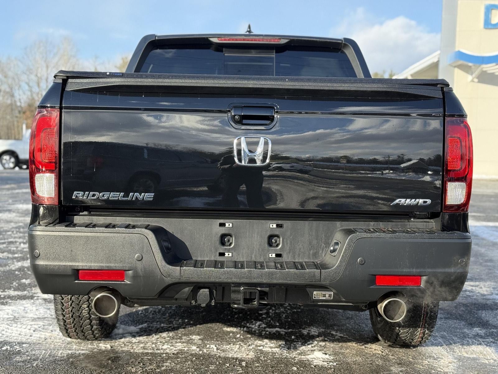 2023 Honda Ridgeline Black Edition