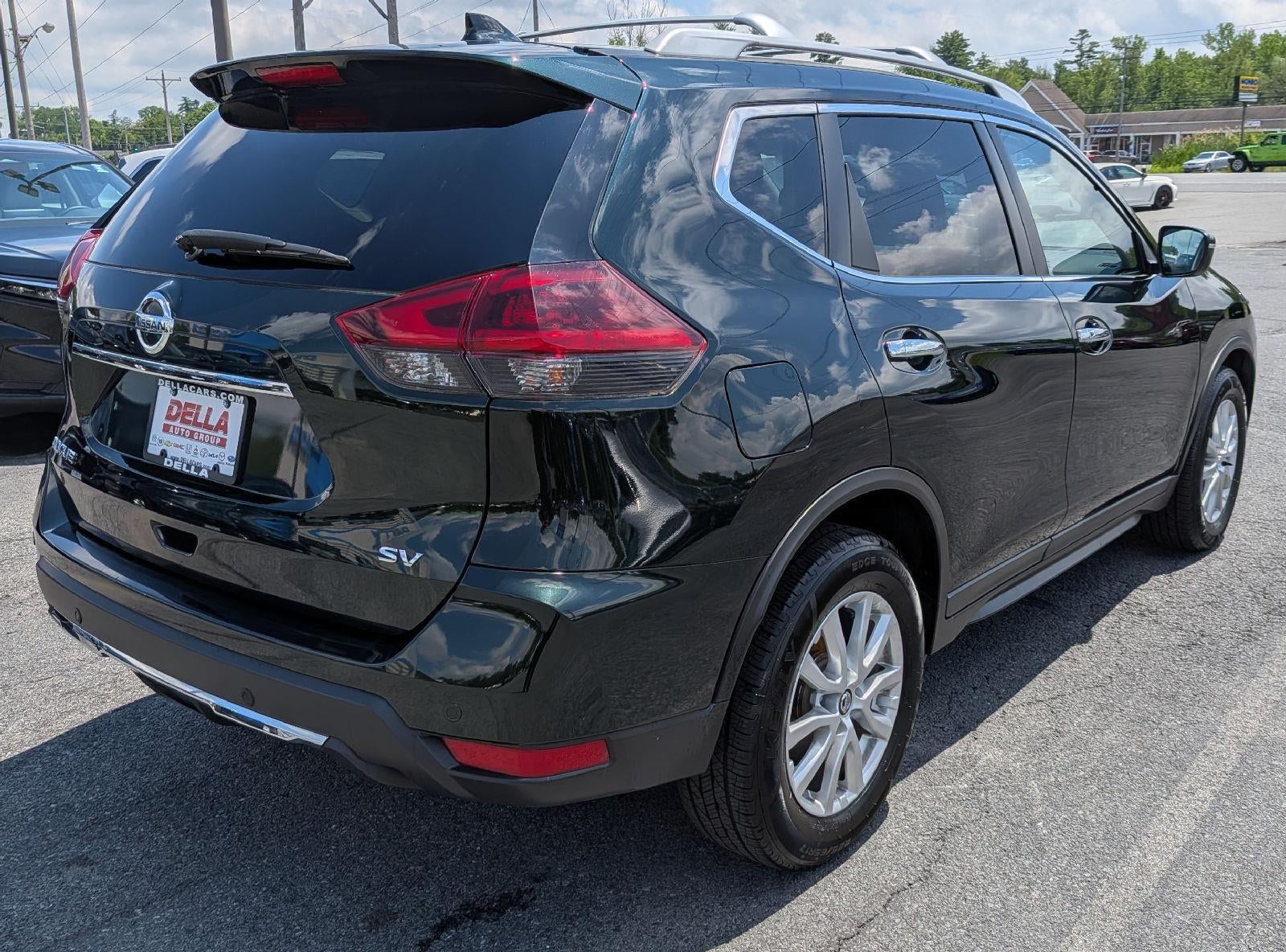 2020 Nissan Rogue SV