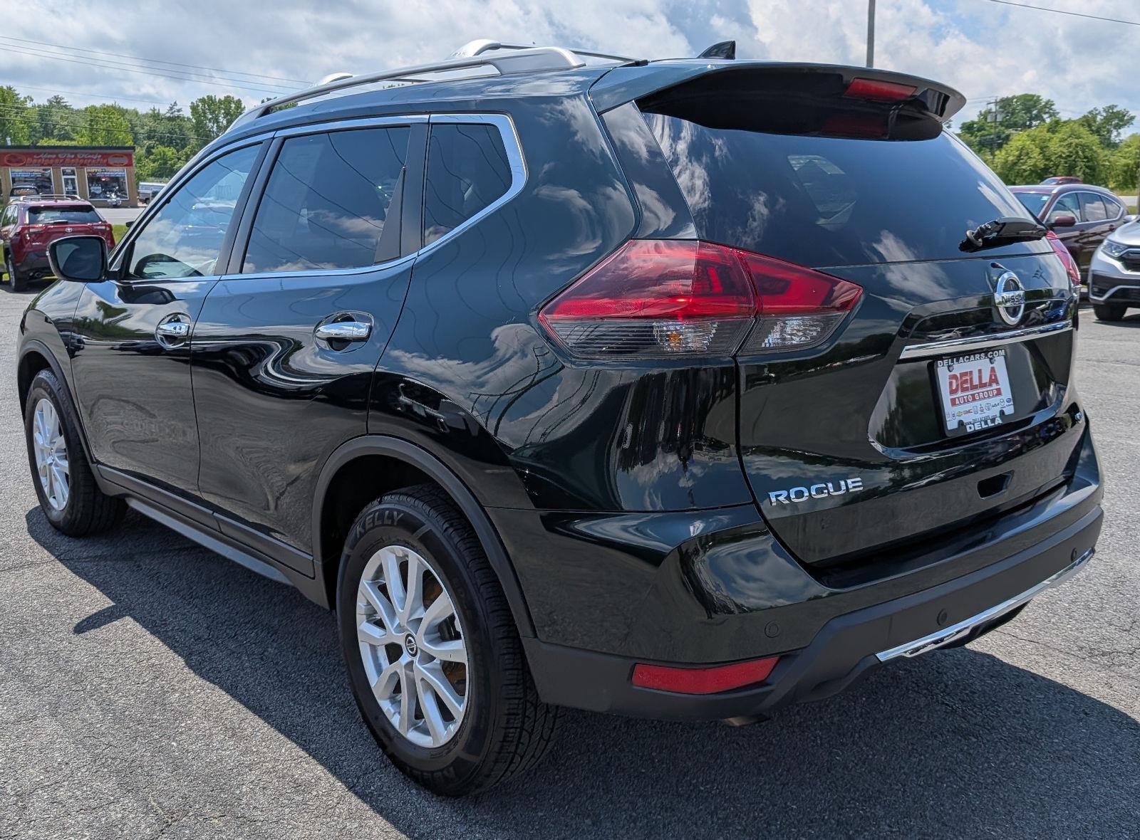 2020 Nissan Rogue SV