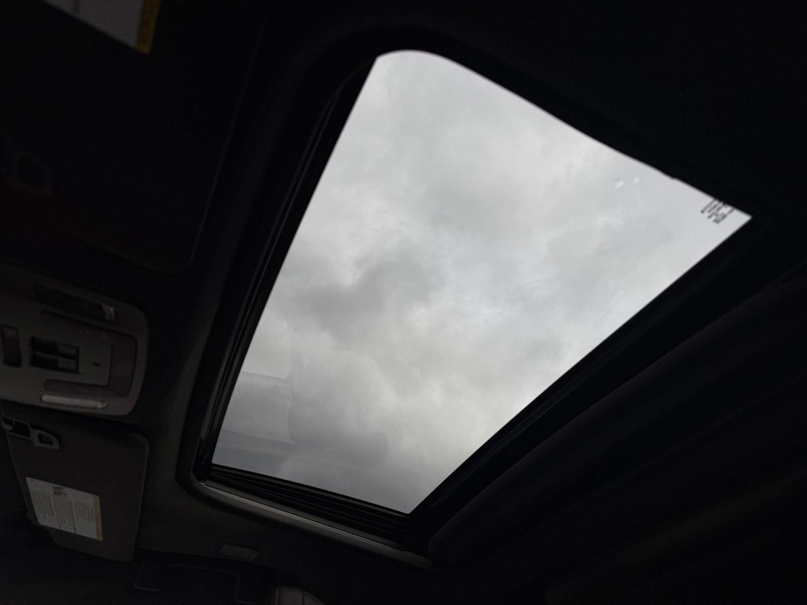 2022 Toyota Sienna Platinum