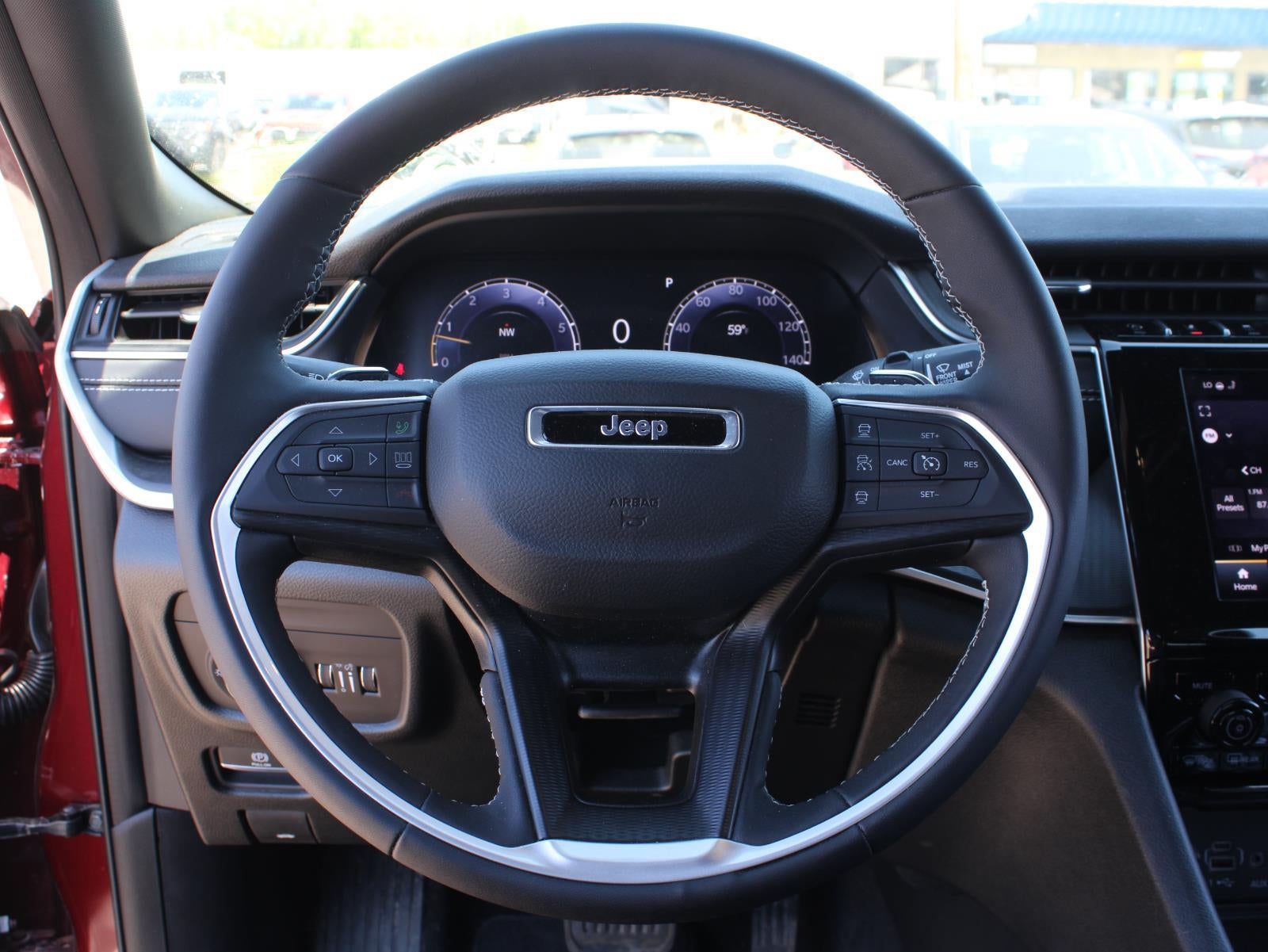 2025 Jeep Grand Cherokee Laredo X