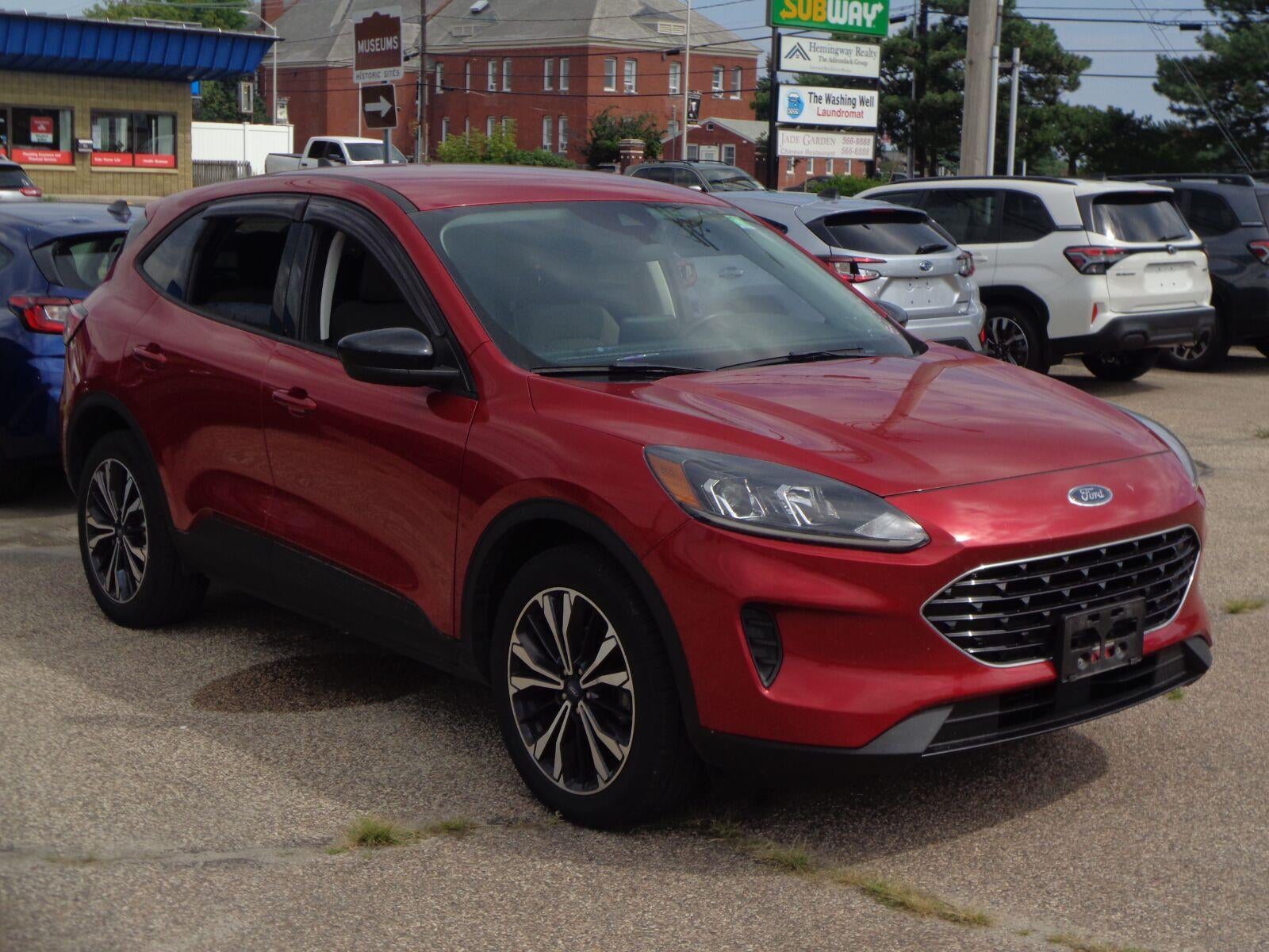 2021 Ford Escape SE