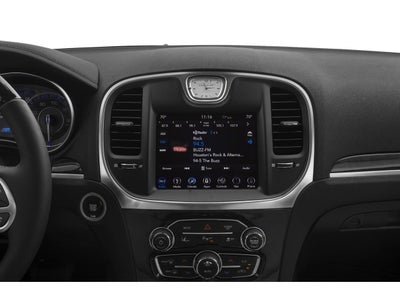 2020 Chrysler 300 Touring L