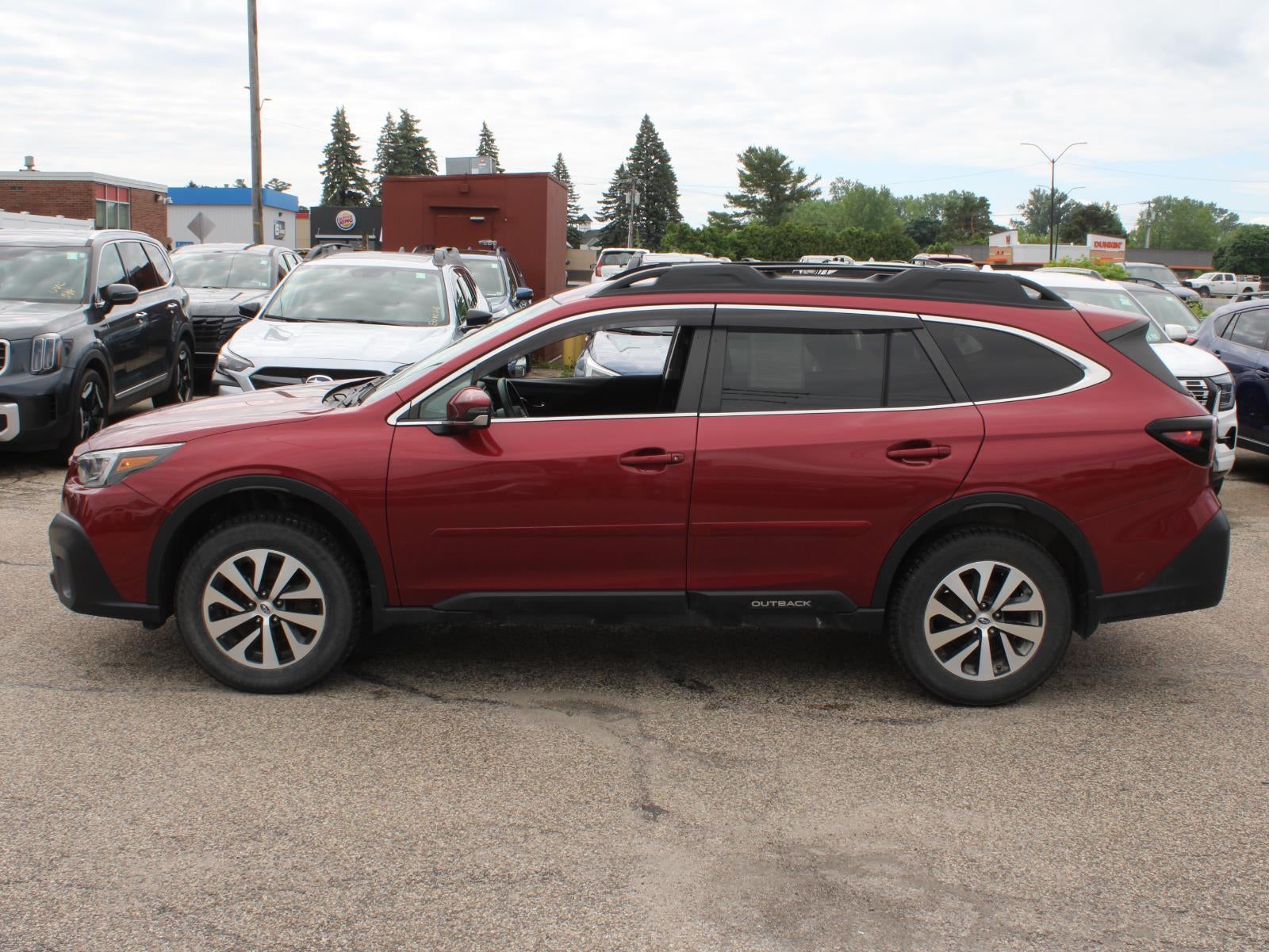 2022 Subaru Outback Premium