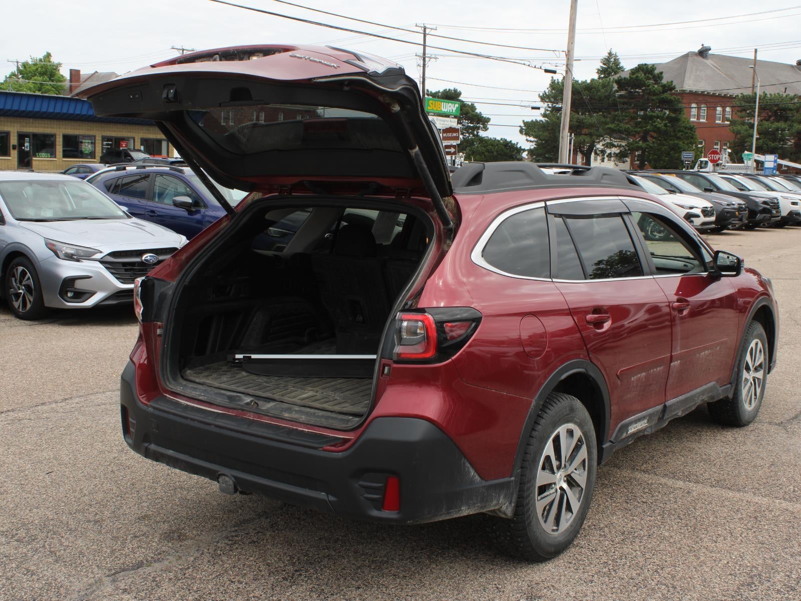 2022 Subaru Outback Premium