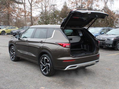 2023 Mitsubishi Outlander SEL