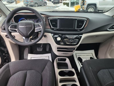 2023 Chrysler Pacifica Touring