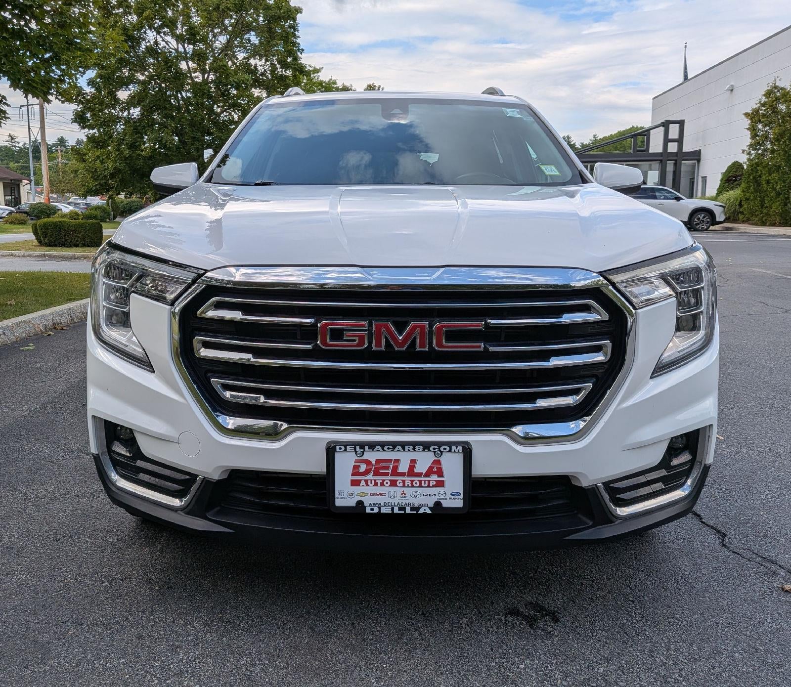 2022 GMC Terrain SLT