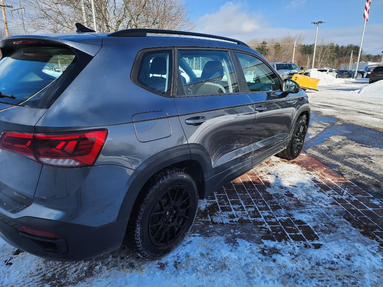 2022 Volkswagen Taos S