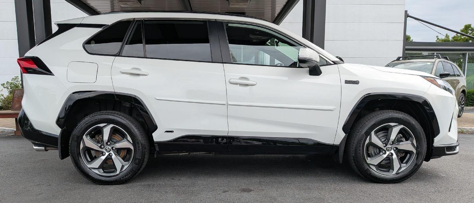 2023 Toyota RAV4 Prime SE