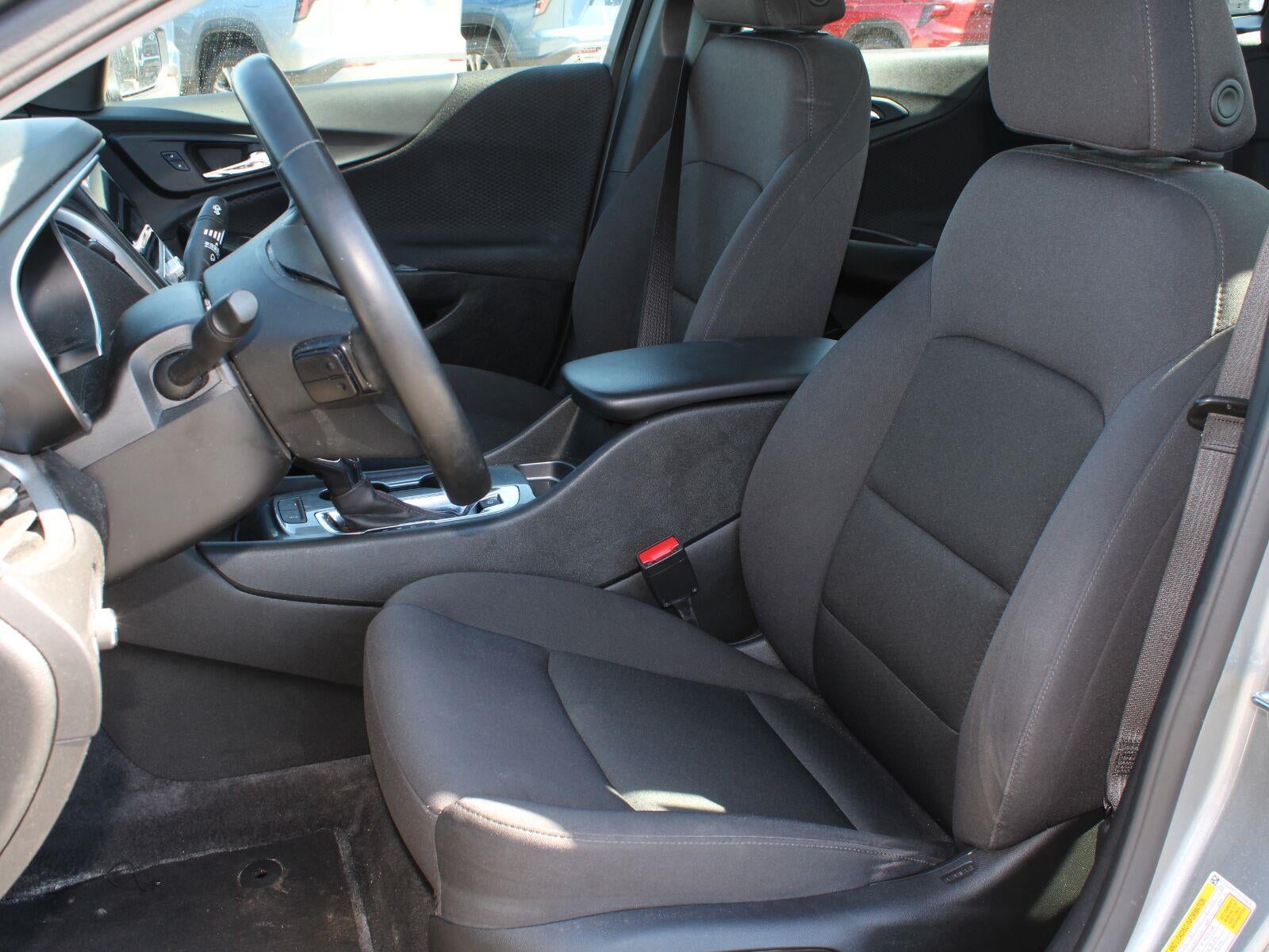 2025 Chevrolet Malibu RS
