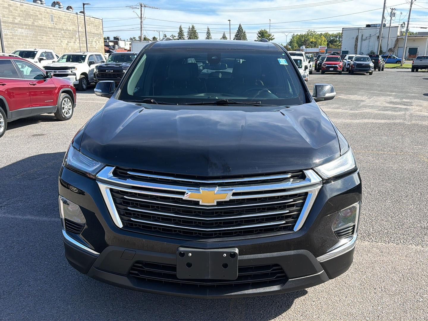 2023 Chevrolet Traverse LT Leather