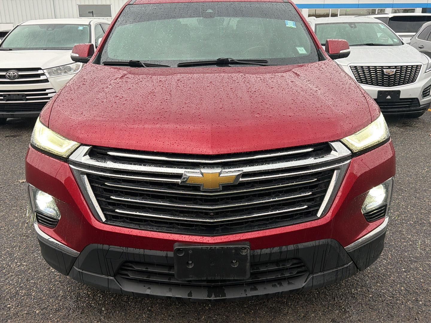 2022 Chevrolet Traverse LT Leather