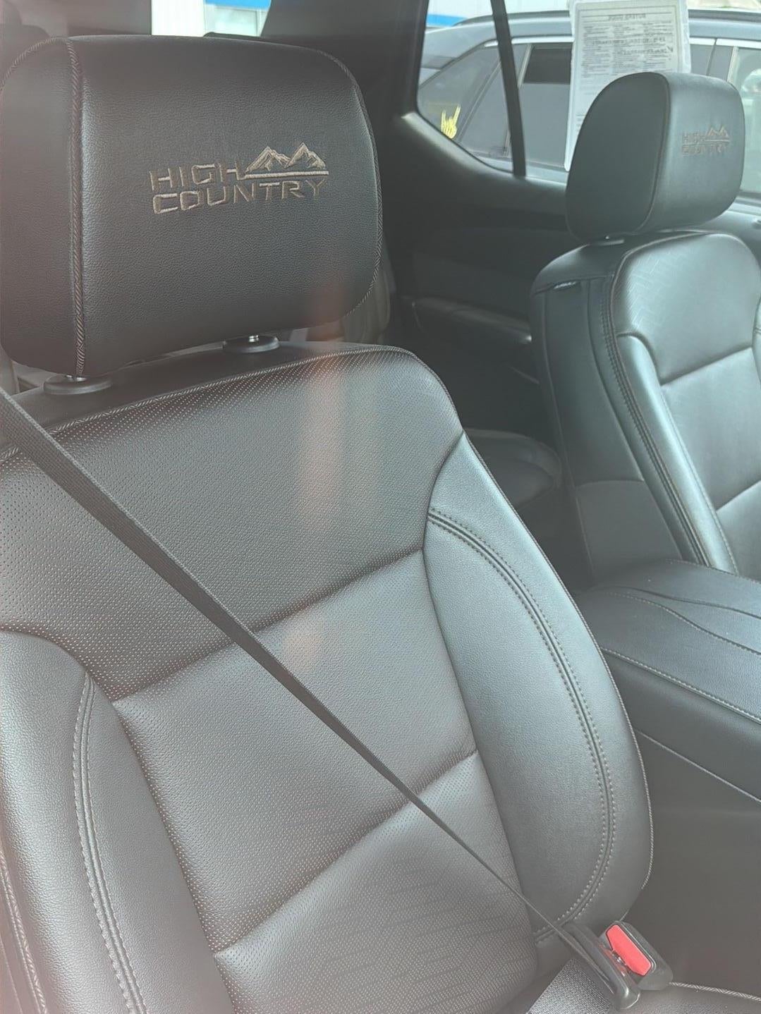 2023 Chevrolet Traverse High Country