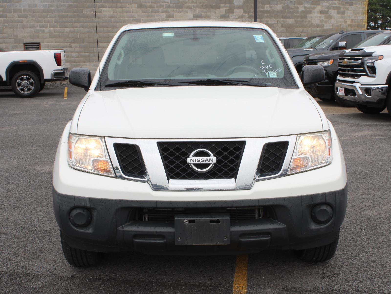 2016 Nissan Frontier S
