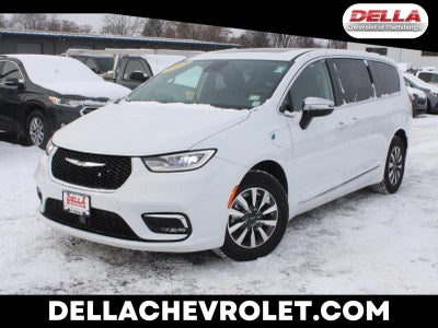 2023 Chrysler Pacifica Hybrid Limited