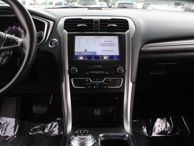 2020 Ford Fusion SE